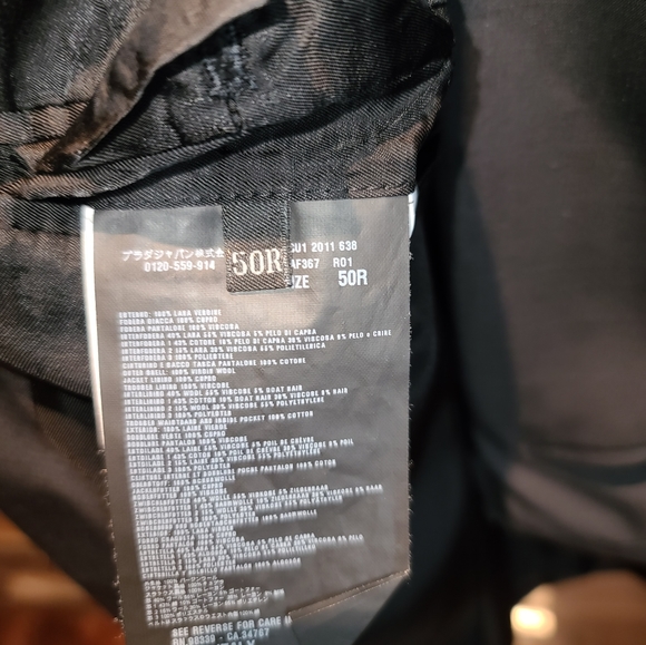 Prada Men' Suit - Picture 5 of 5